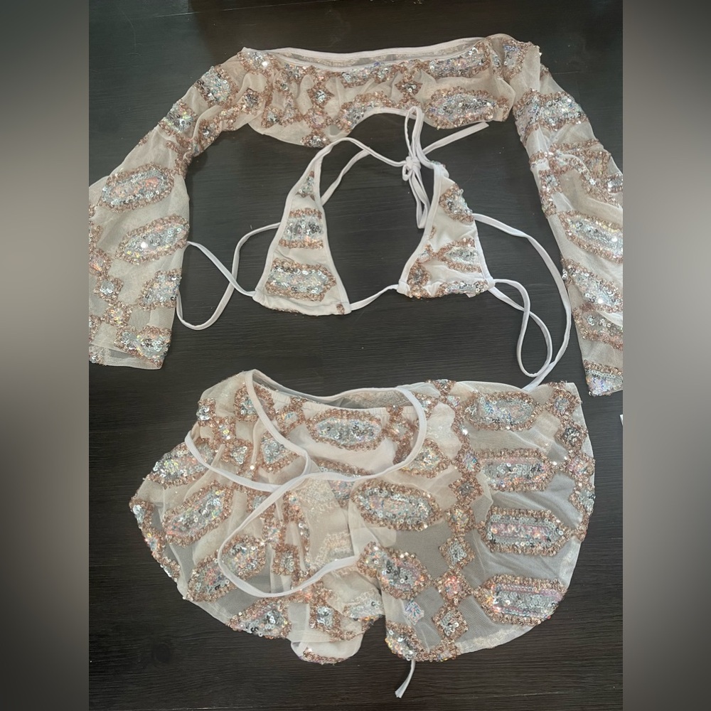 Rave outfit lumi 4 piece moonstone set